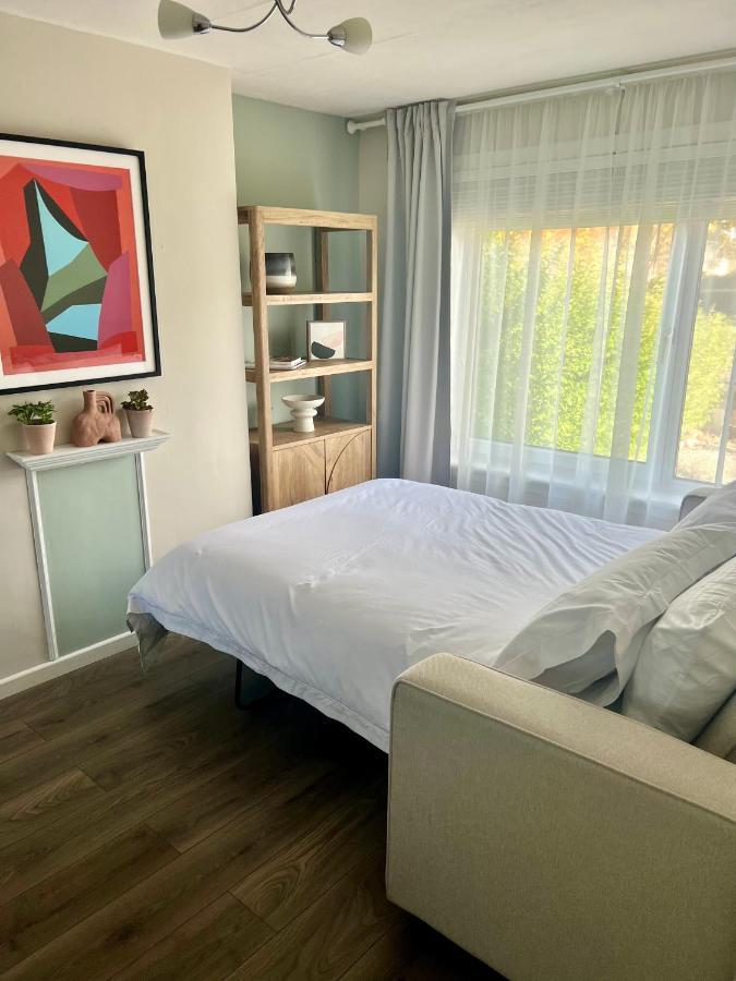 House With Garden And Parking 15 Min To Center Hébergement de vacances